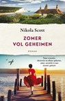 Zomer vol geheimen - Nikola Scott - 9789402719932