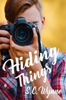 Hiding Things - S.C. Wynne - 9798215718322